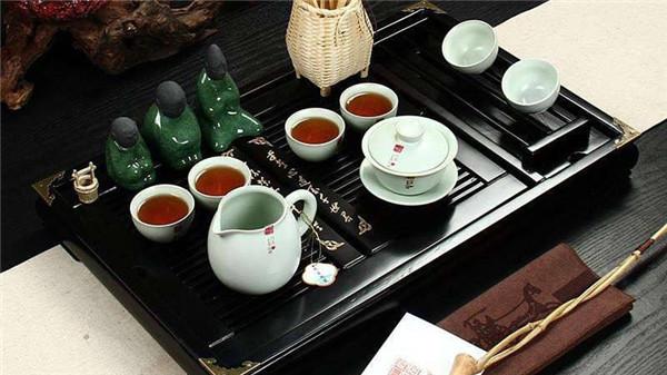 茶道茶具名称（茶道茶具名称及用法）